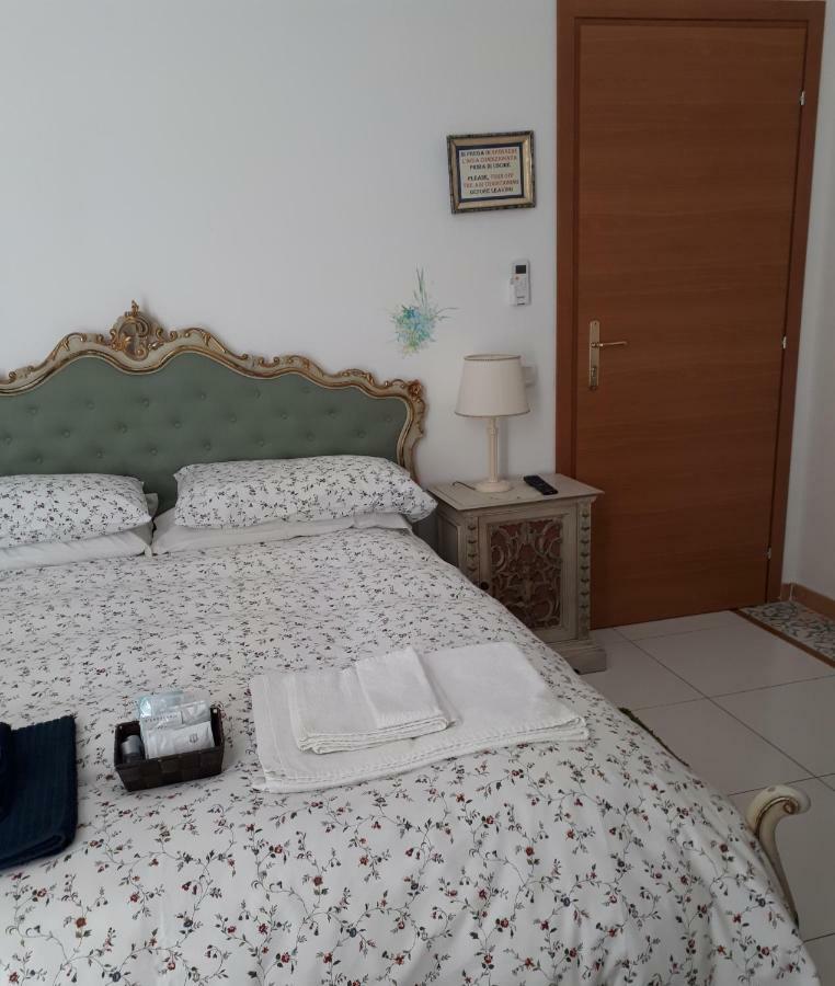 Miracoletti38 Hotell Napoli Eksteriør bilde