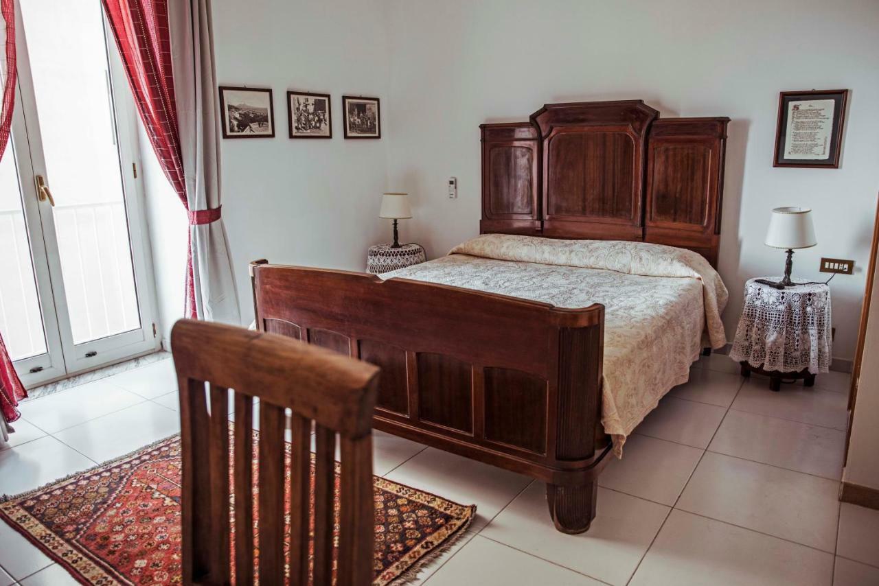 Miracoletti38 Hotell Napoli Eksteriør bilde